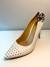 Charger l'image dans la galerie, Roaring Circles Shoe Clip