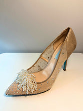 Charger l'image dans la galerie, The Extra Sass: Pearl Seaweed Shoe Clip