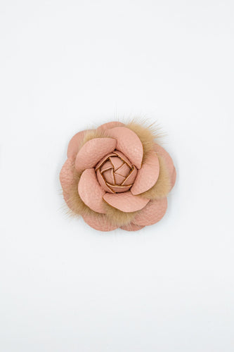 Blushing Bloom: Pink Rose Shoe Clip - The Krippit