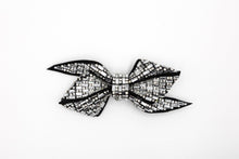 Load image into Gallery viewer, Dazzling Velvet Bow Shoe Clip - The Krippit